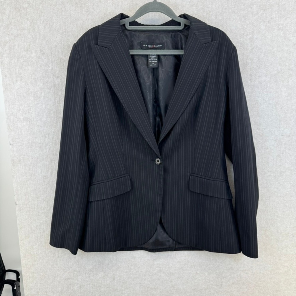 NEW YORK COMPANY Womens Black Pinstripe Blazer Jacket Size 8